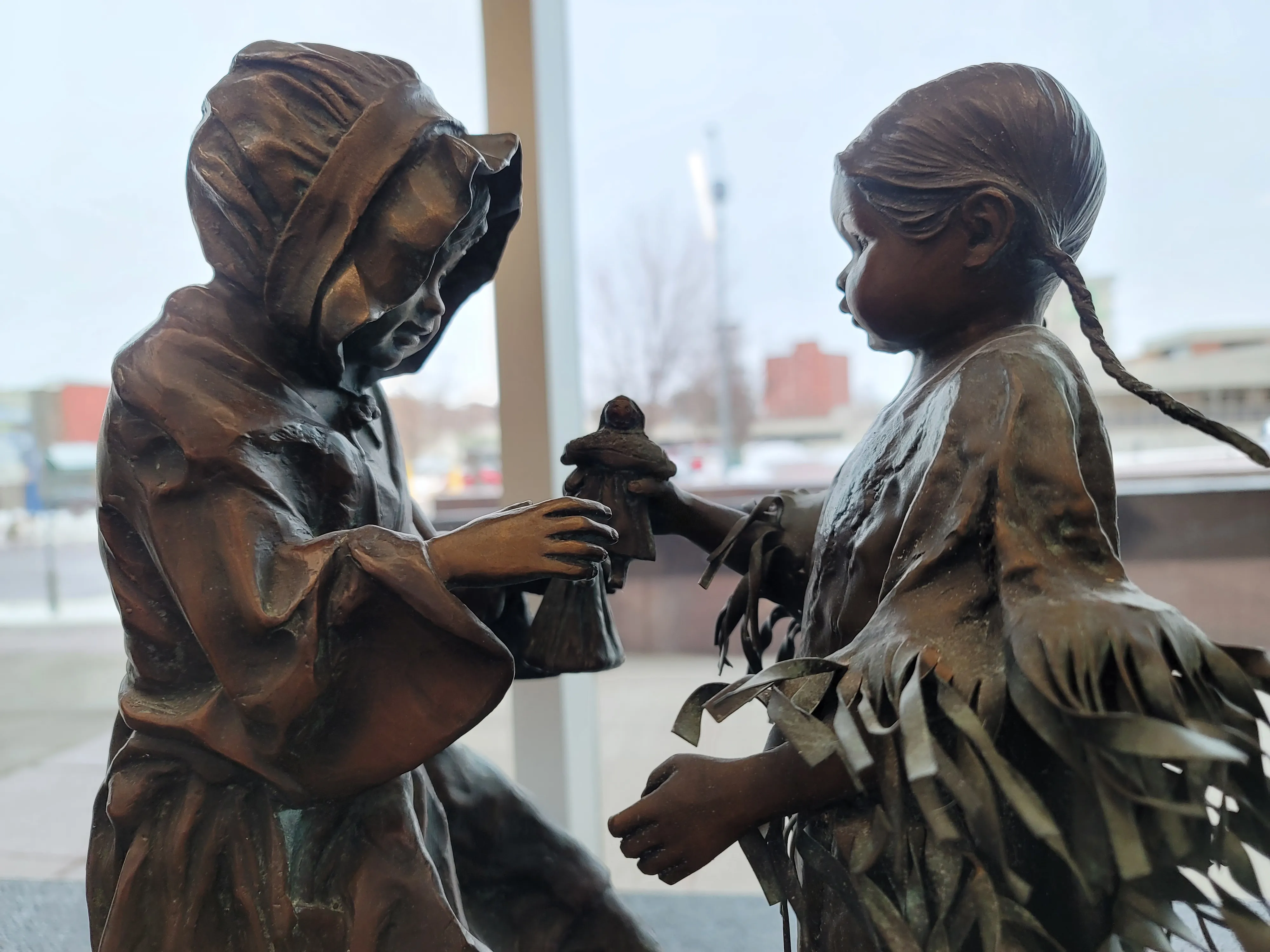 Artwork: Daughters of Peace