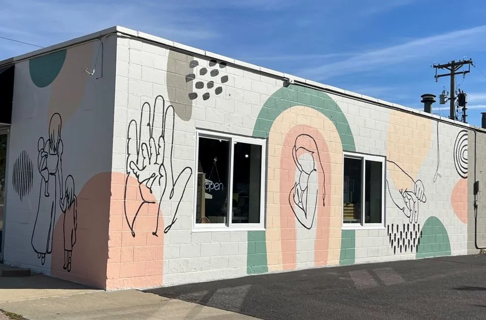 Mural: Mother & Child
