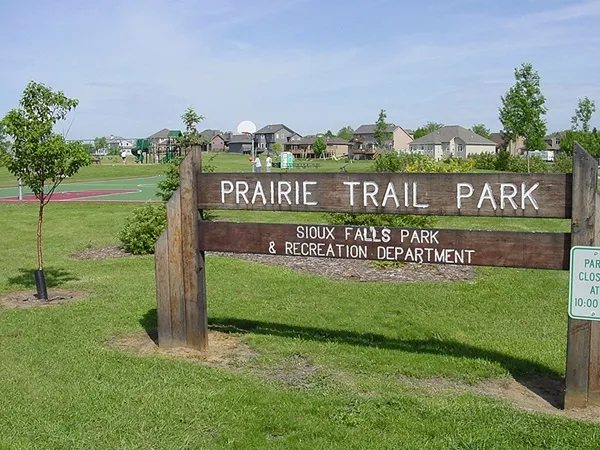 Park: Prairie Trail Park