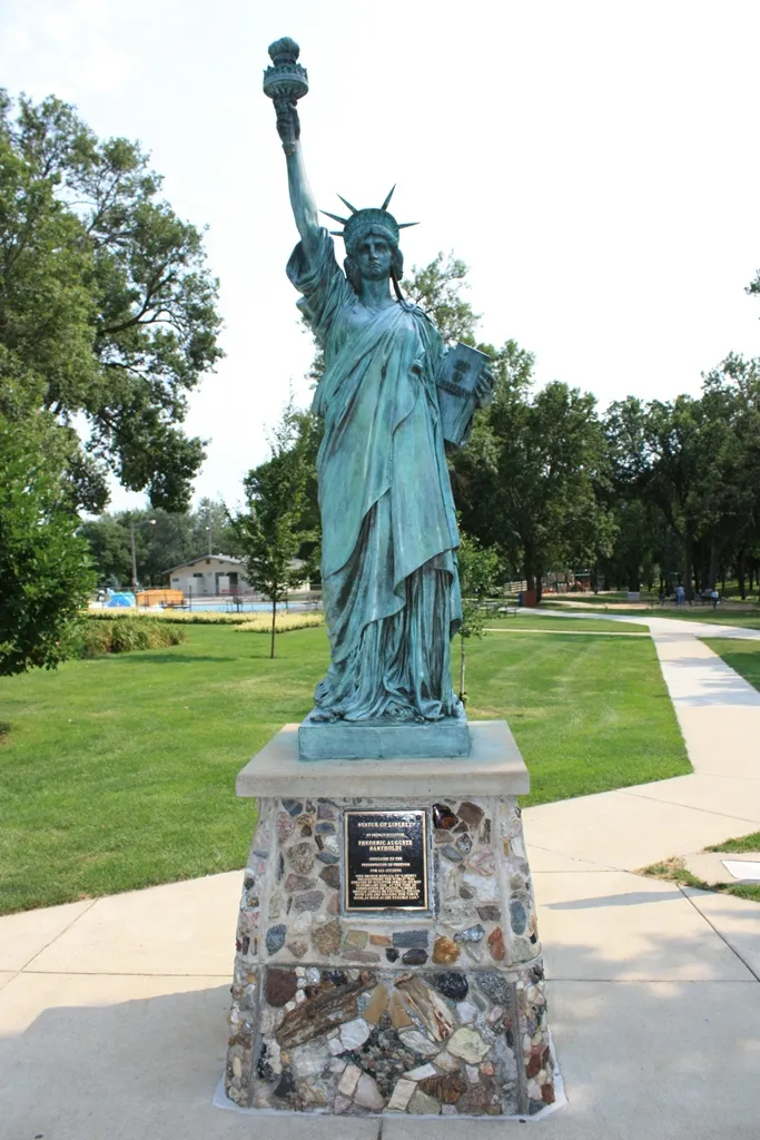 Artwork: Statue of Liberty