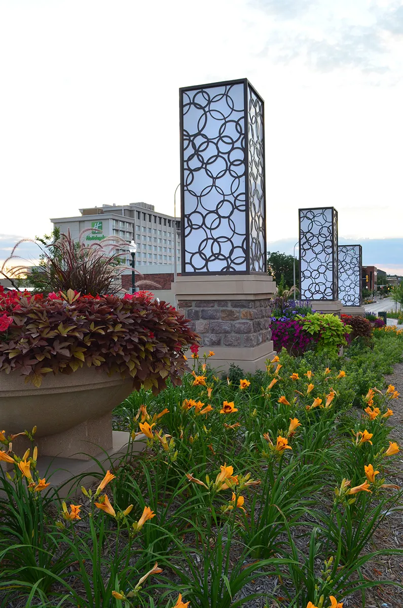 Artwork: Street Median - 8th Street